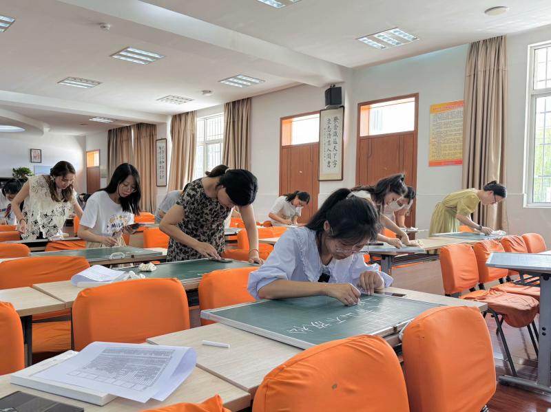 书写 (1).jpg 书写 (1).jpg